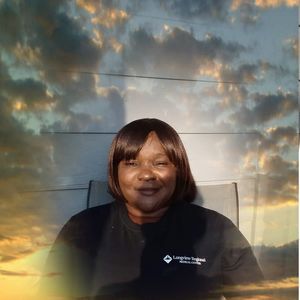 Meet your Posher, Edna